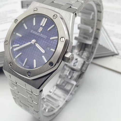 オーデマピゲ時計正面デザイン